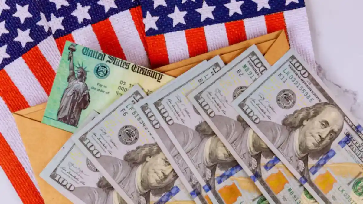 Depósito federal de 2000 dólares que...